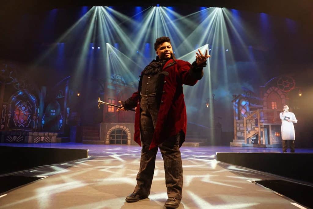 Howl-O-Scream 2025 Fashion Show