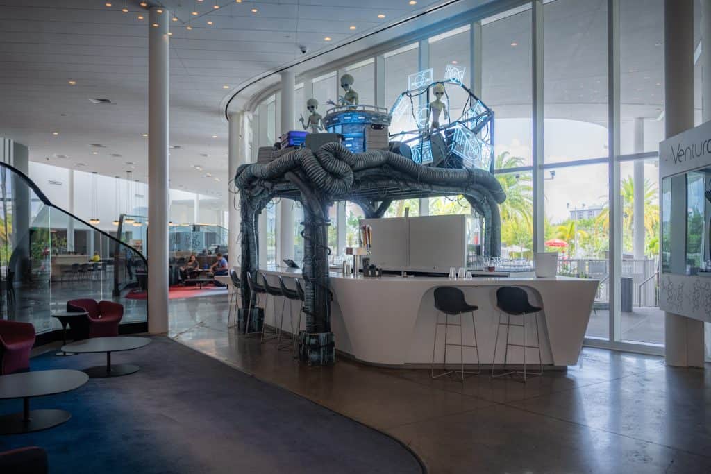 Bar Aventura at Aventura Hotel