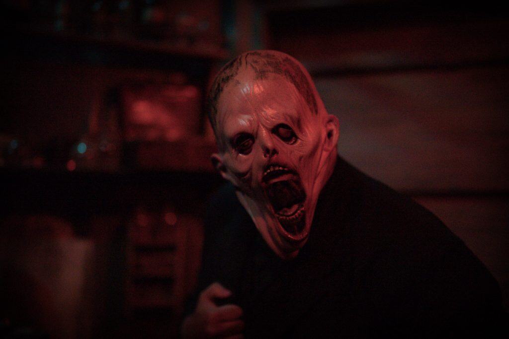 Hatchet and Chains: Demon Bounty Hunters at Halloween Horror Nights 2025