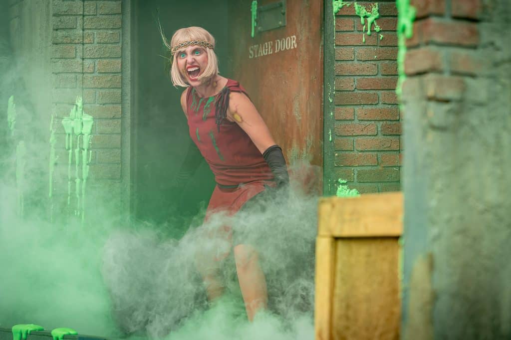 Mutations: Toxic Twenties at Halloween Horror Nights 2025