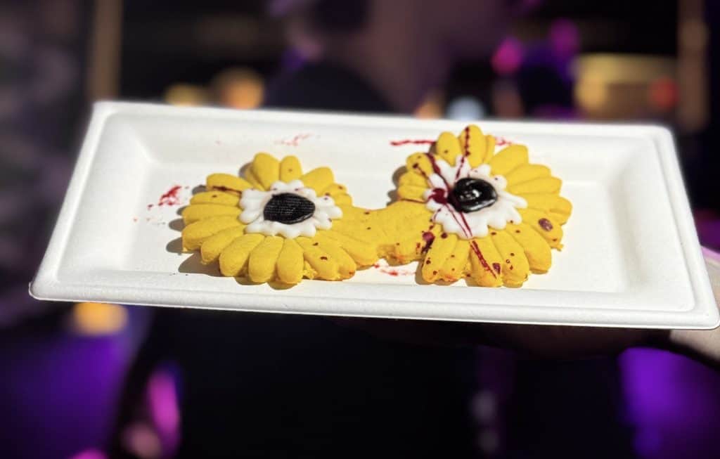 Abracadabra Sunflower Glasses at Halloween Horror Nights