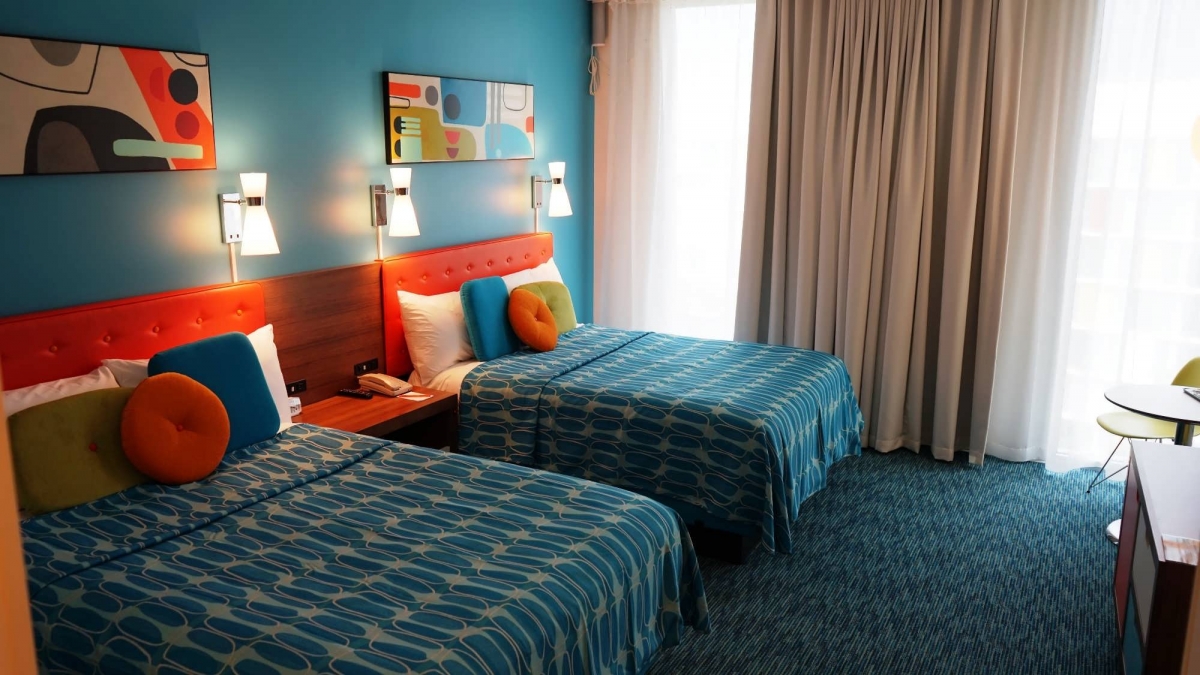 Cabana Bay Beach Resort: Rooms - photo galleries, details, & more