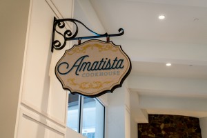 Amatista Cookhouse at Loews Sapphire Falls Resort 