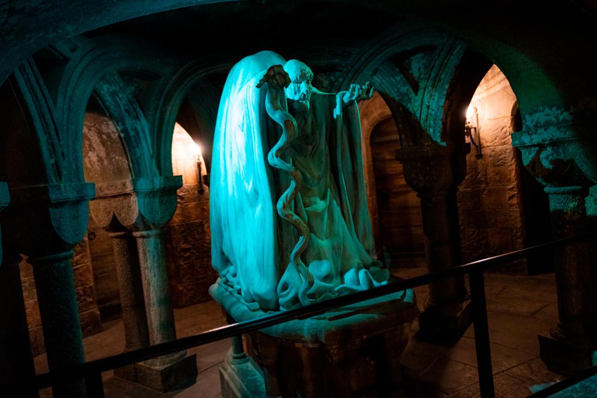 Harry Potter and the Forbidden Journey Ride Review - The Orlando Duo