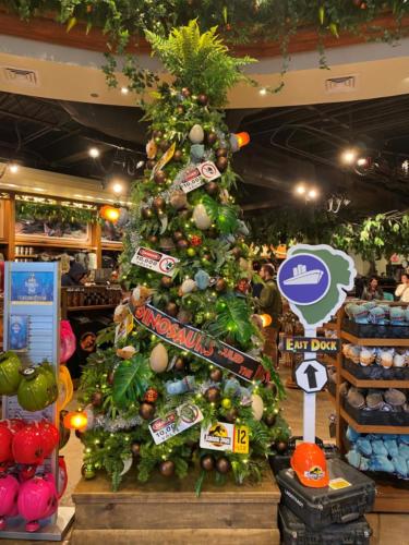 Tree Hunt at Universal Orlando's Holidays 2019