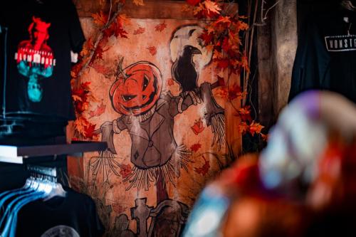 All Hallows Eve Boutique 2022 at Islands of Adventure