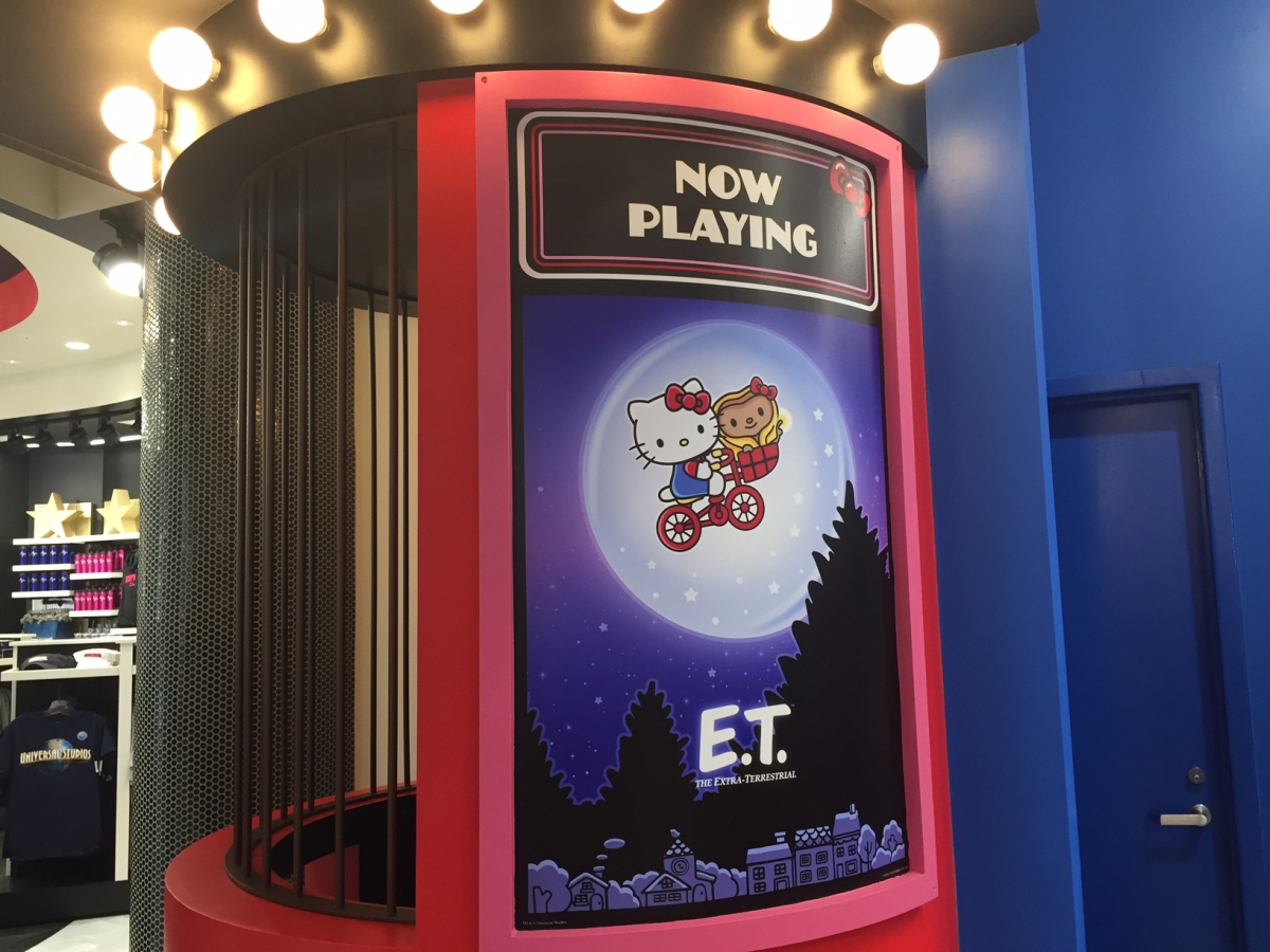 Hello Kitty Store now open at Universal Studios Florida 